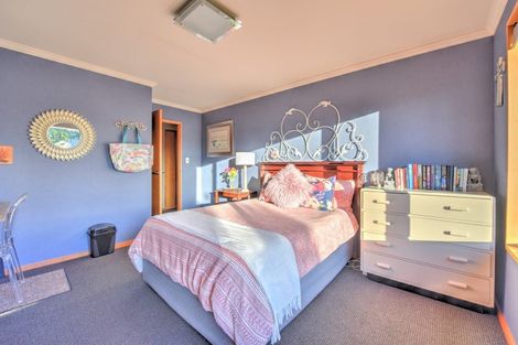 Photo of property in 6 Robina Place, Gore, 9710