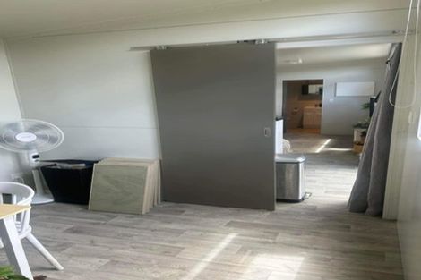 Photo of property in 227 Hillcrest Road, Wainui, 0931