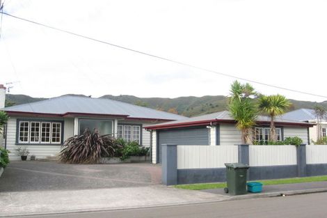 Photo of property in 14 Junction Street, Fairfield, Lower Hutt, 5011