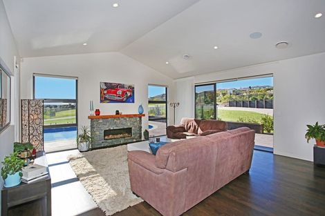 Photo of property in 11 Bernora Crescent, Bombay, 2675