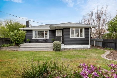 Photo of property in 12 Nimon Street, Havelock North, 4130