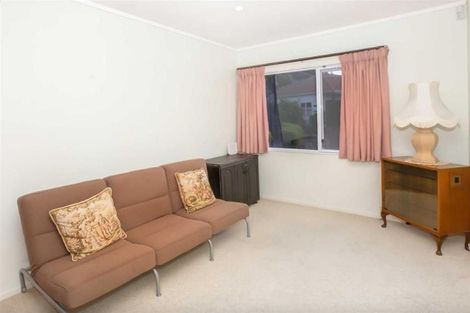Photo of property in 11 Lakeside Villas, Whitby, Porirua, 5024