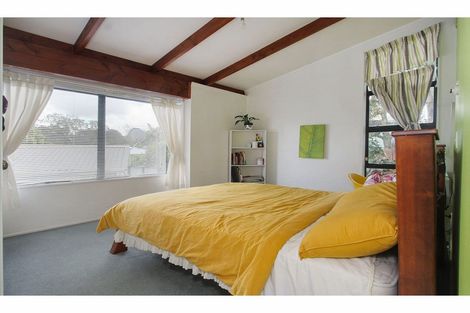 Photo of property in 2a Ranch Avenue, Beach Haven, Auckland, 0626