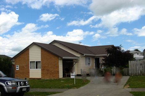 Photo of property in 40 Robert Skelton Place, Clendon Park, Auckland, 2103