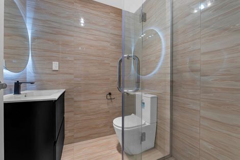 Photo of property in 7/100 Seymour Road, Sunnyvale, Auckland, 0612