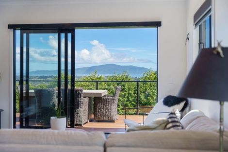 Photo of property in 6 Wilson Way, Waikanae, 5036