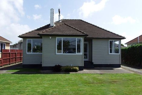 Photo of property in 14 Ward Street, Waverley, Invercargill, 9810