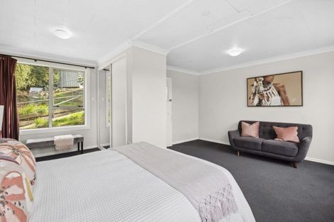 Photo of property in 32 Adderley Terrace, Ravensbourne, Dunedin, 9022