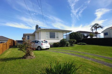 Photo of property in 13 Pine Avenue, Otumoetai, Tauranga, 3110