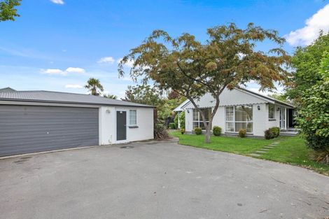 Photo of property in 87 Memorial Avenue, Ilam, Christchurch, 8053