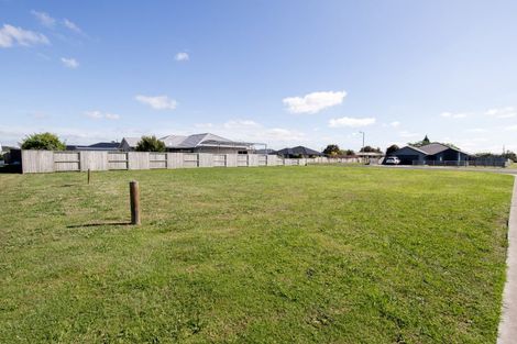 Photo of property in 32 Costello Drive, Ngatea, 3503