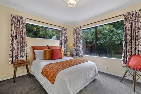 Photo of property in 83 Waratah Street, Avondale, Christchurch, 8061