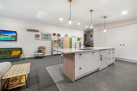 Photo of property in 1a Valley Road, Mount Maunganui, 3116