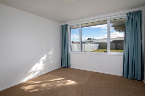 Photo of property in 2 Campbell Street, Alexandra, 9320