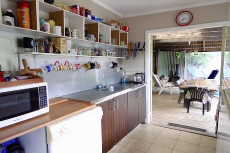 Photo of property in 24 Adlor Hill Road, Port Charles, Coromandel, 3584