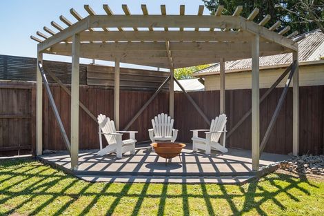 Photo of property in 447b Mairehau Road, Parklands, Christchurch, 8083