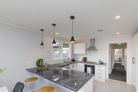 Photo of property in 42 Robinson Crescent, Westbrook, Palmerston North, 4412