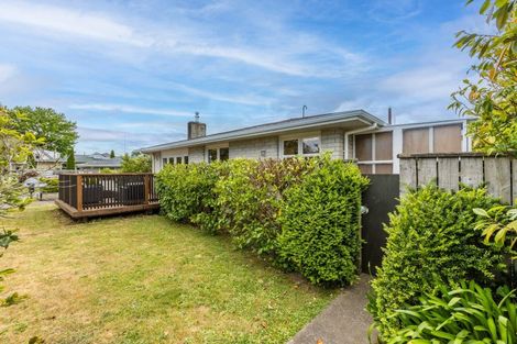 Photo of property in 2a George Place, Havelock North, 4130