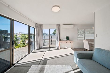Photo of property in 16 Tahara Crescent, Mount Maunganui, 3116