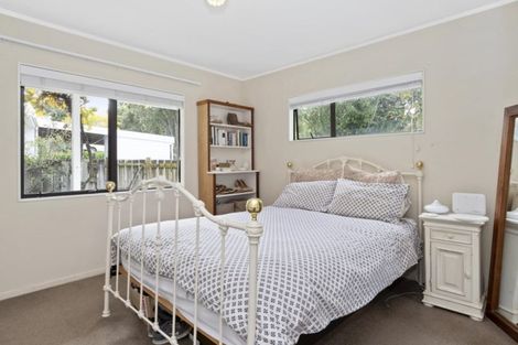 Photo of property in 18 Pelorus Street, Welcome Bay, Tauranga, 3112