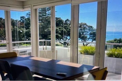 Photo of property in 17a The Strand, Takapuna, Auckland, 0622