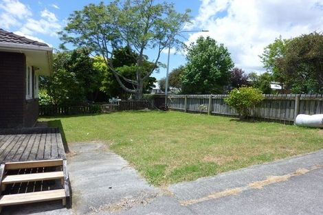 Photo of property in 53 Harrington Road, Henderson, Auckland, 0610