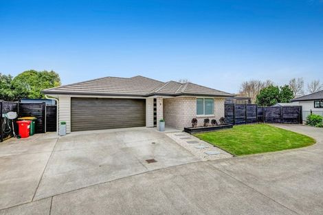 Photo of property in 9 Riverboat Lane, Helensville, 0800