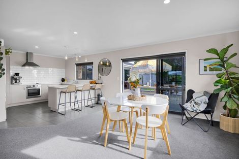 Photo of property in 4 James Drive, Bell Block, New Plymouth, 4312