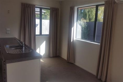 Photo of property in 512 Mairehau Road, Parklands, Christchurch, 8083