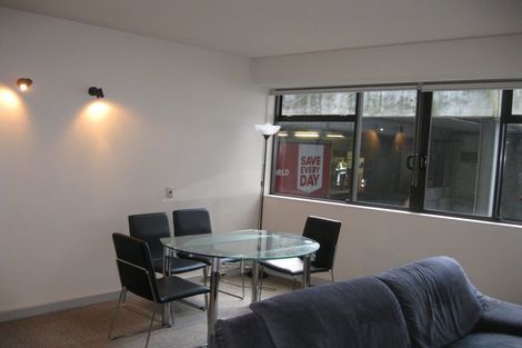 Photo of property in Gerondis Bldg Apartments, 406/60 Willis Street, Wellington Central, Wellington, 6011