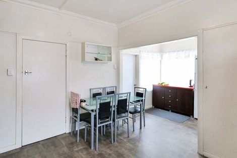 Photo of property in 8 Junction Street, Fairfield, Lower Hutt, 5011