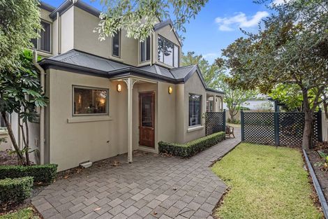Photo of property in 124 Springfield Road, St Albans, Christchurch, 8014