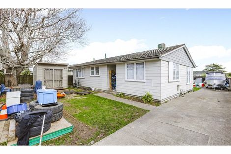 Photo of property in 63 Bader Drive, Mangere, Auckland, 2022