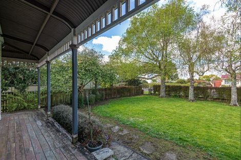 Photo of property in 27 Ormond Street, Woodville, 4920
