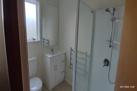 Photo of property in 3/1 Tomintoul Place, Highland Park, Auckland, 2010