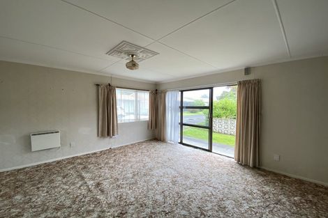 Photo of property in 6 Bevan Place, Otaki, 5512