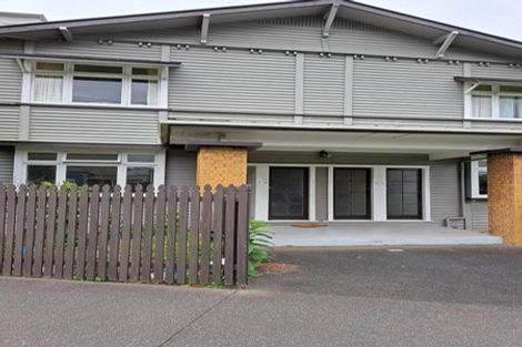 Photo of property in 4 Walters Road, Mount Wellington, Auckland, 1062