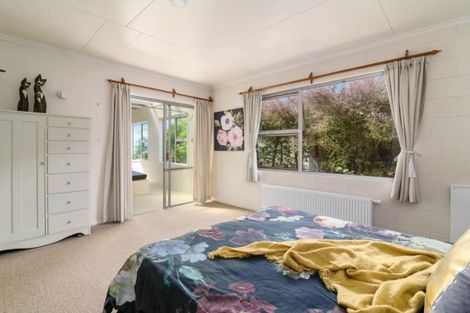 Photo of property in 137 Koutu Road, Kawaha Point, Rotorua, 3010