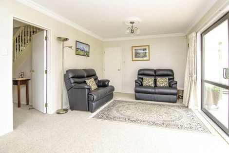 Photo of property in 68 Pencarrow Street, Highbury, Palmerston North, 4412