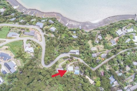 Photo of property in 35 Kingfisher Road, Takamatua, 7581