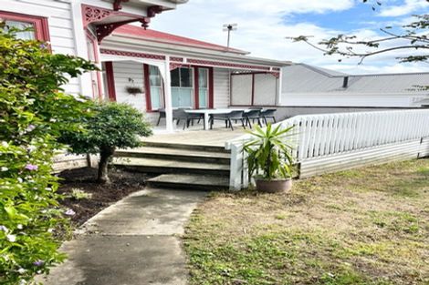 Photo of property in 2/24 West End Road, Herne Bay, Auckland, 1022