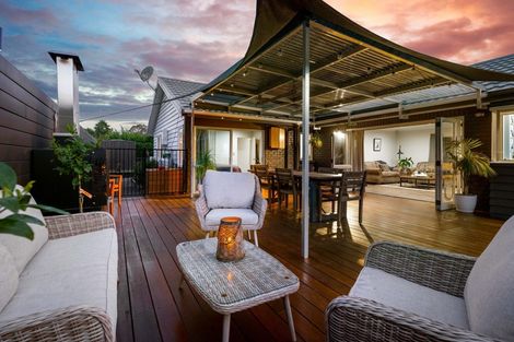 Photo of property in 6 Applemoors Way, Riverhead, 0820