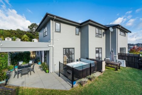 Photo of property in 88 Mackay Drive, Greenhithe, Auckland, 0632