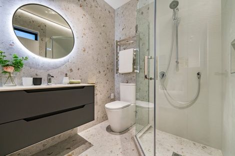 Photo of property in 28 Evergreen Parade, Rosehill, Papakura, 2113