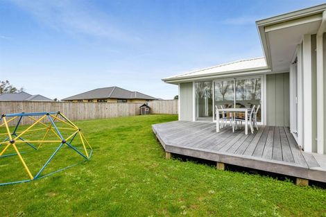 Photo of property in 53 Maire Street, Inglewood, 4330