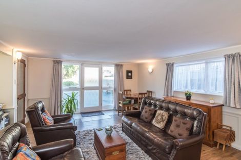 Photo of property in 52 Happy Valley Road, Owhiro Bay, Wellington, 6023