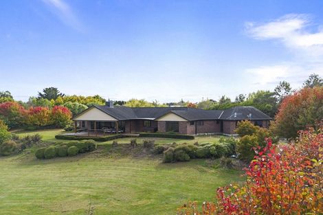 Photo of property in 35 Stonebrook Lane, Kelvin Grove, Palmerston North, 4470