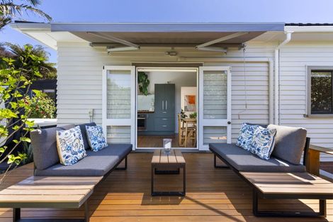 Photo of property in 11 Himikera Avenue, Avondale, Auckland, 1026