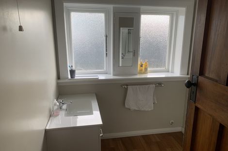 Photo of property in 126 Middlepark Road, Sockburn, Christchurch, 8042