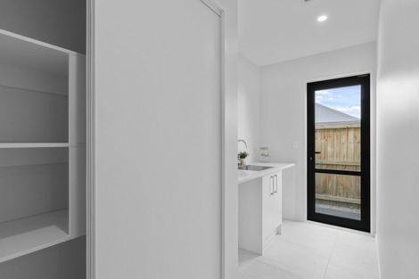 Photo of property in 3 Baker Estate Lane, Halswell, Christchurch, 8025